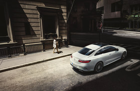 Mercedes-Benz E-Coupé