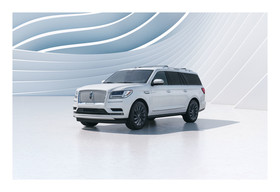 LINCOLN - Monochromatic - FULL-CGI